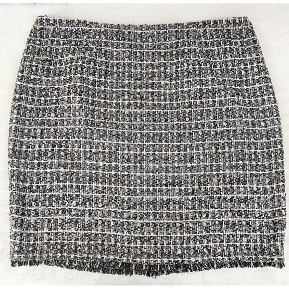 New CALVIN KLEIN Metallic Boucle Tweed Pencil Skirt Knee Length Neutral Size 20W - Picture 4 of 9